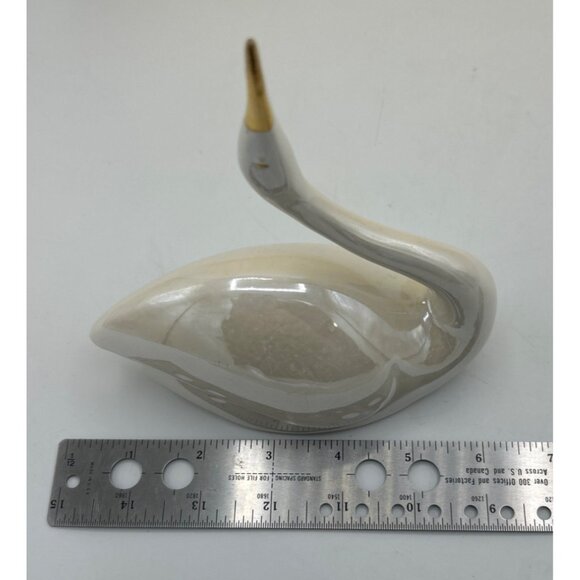 Ring Holder Vtg Ceramic Swan White Opalescent Gold Beak Vanity Kitchen Figurine - Picture 6 of 7